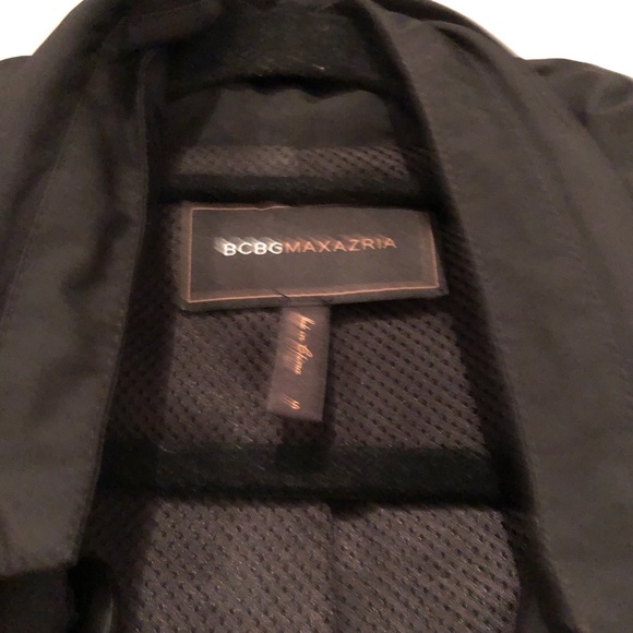 BCBG Max Azria Windbreaker - Picture 5 of 6